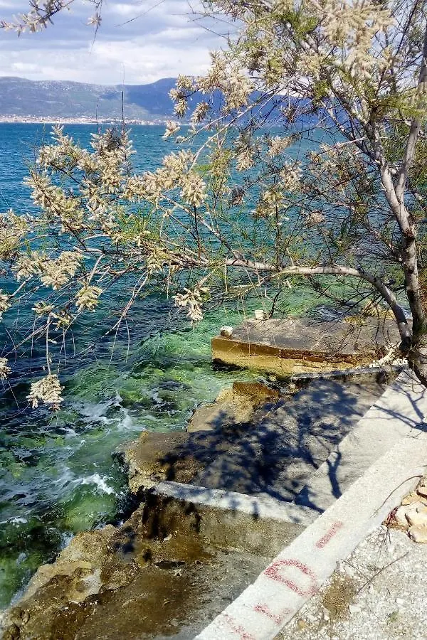Apartments By The Sea Arbanija, Ciovo - 18224 Trogir