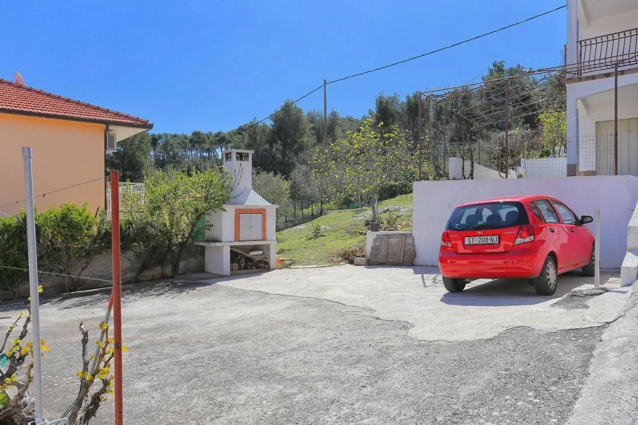 Apartments By The Sea Arbanija, Ciovo - 18224 Trogir