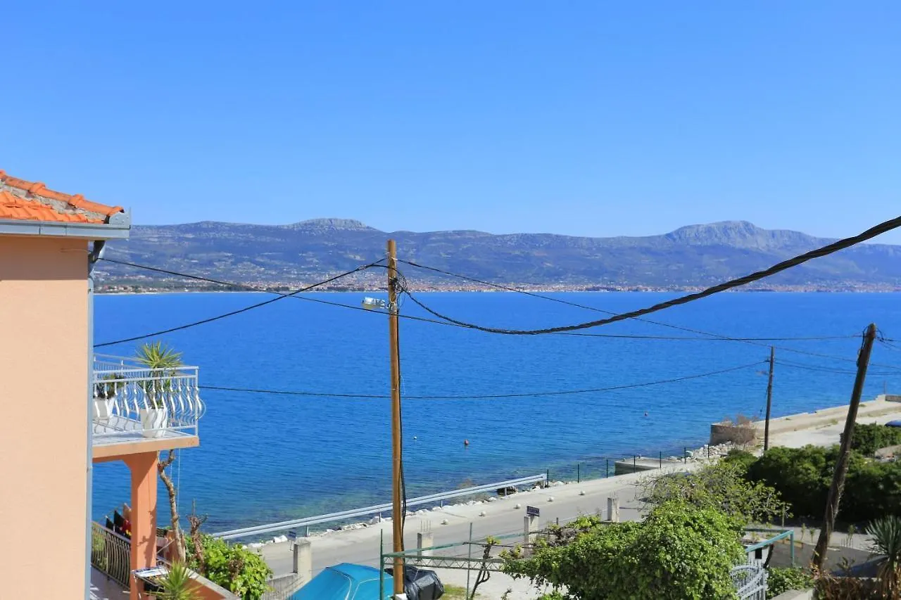 Apartments By The Sea Arbanija, Ciovo - 18224 Trogir